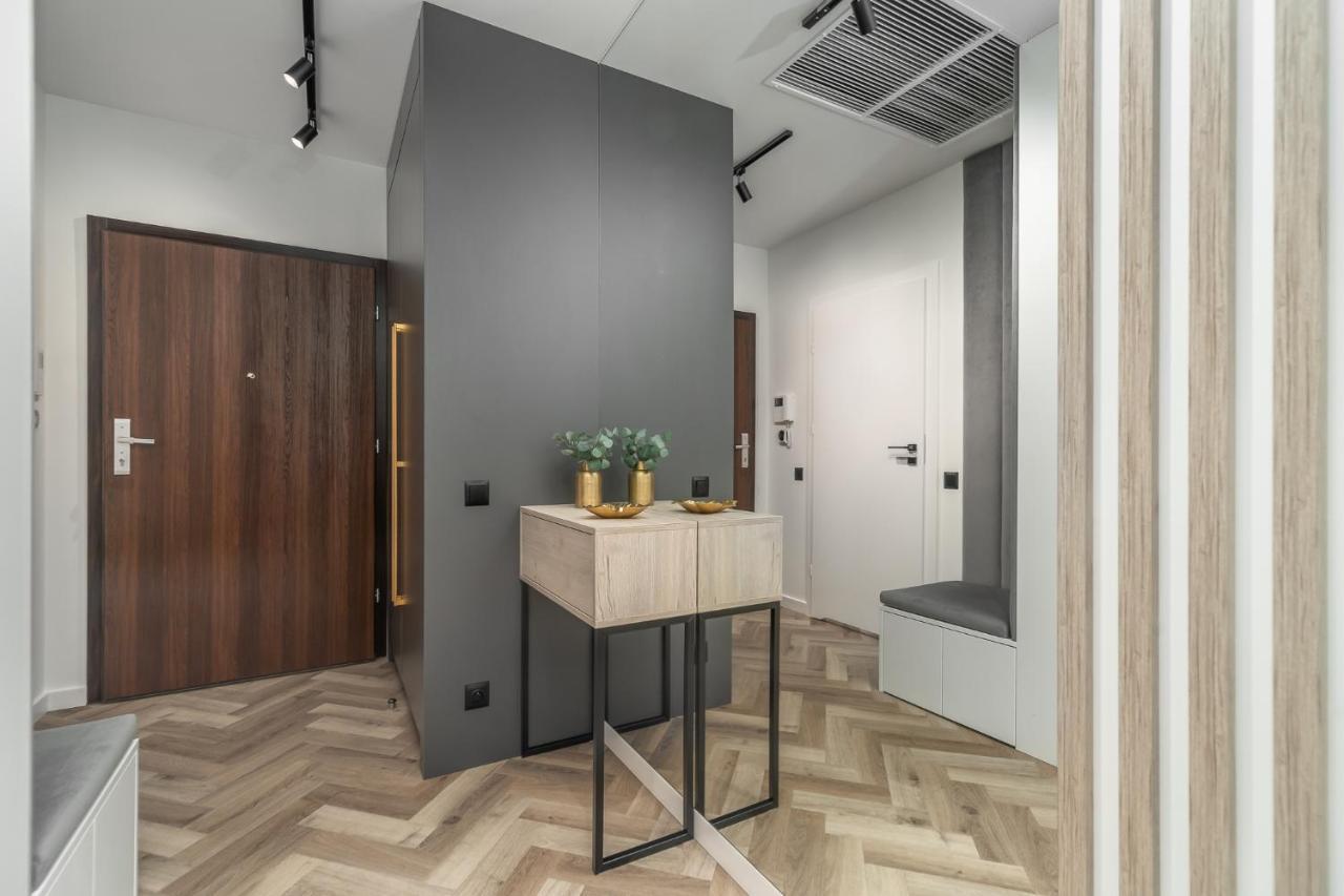 שצ'צ'ין Comfy Apartments 4-5Th Floor Hanza Tower - Sauna & Pool מראה חיצוני תמונה